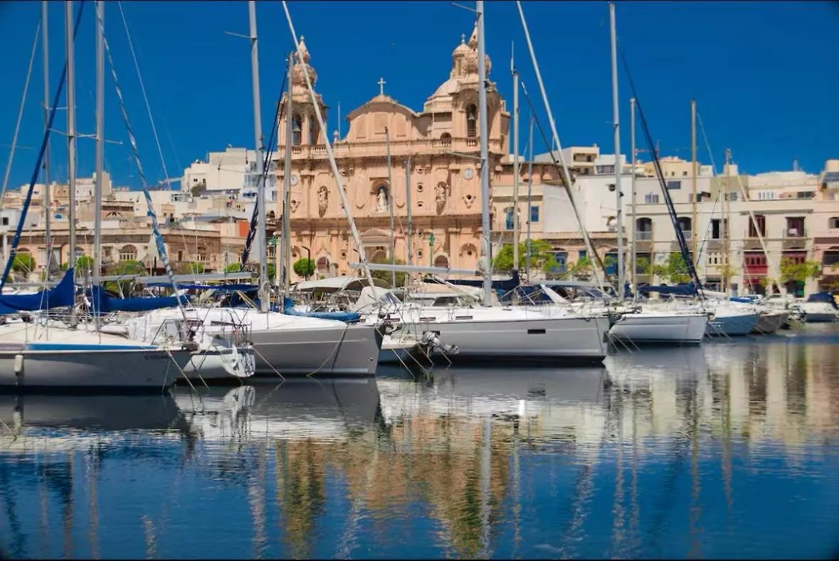 Homestay Modern En-Suite Room In A Share Apartment At Msida Heart Malta